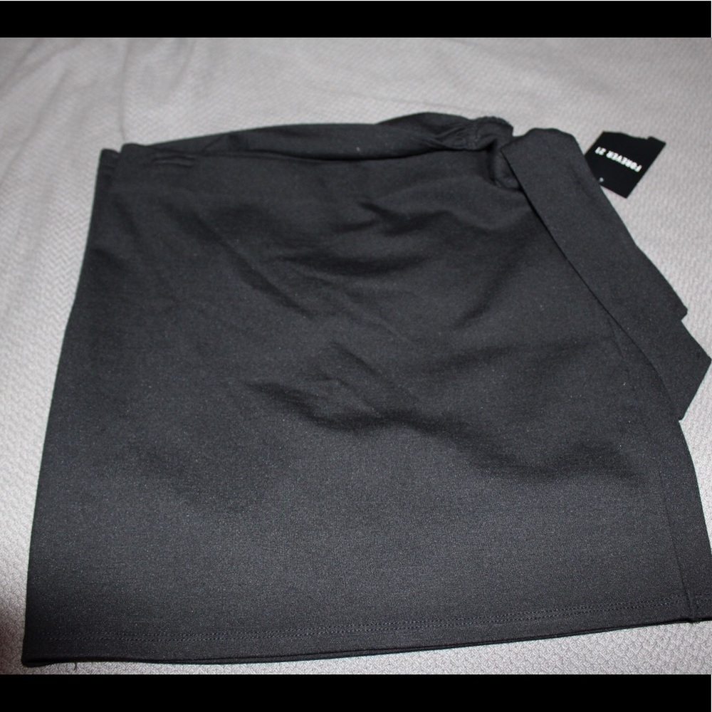 Forever 21 mini skirt with knot detail